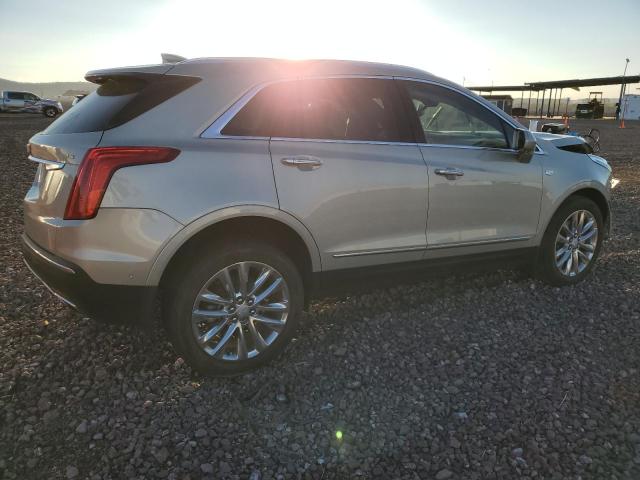 1GYKNFRS0HZ123025 - 2017 CADILLAC XT5 PLATINUM TAN photo 3