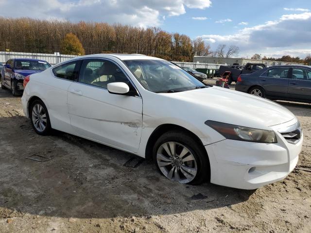 1HGCS1B84CA012944 - 2012 HONDA ACCORD EXL WHITE photo 4