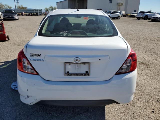 3N1CN7AP5GL865243 - 2016 NISSAN VERSA S WHITE photo 6