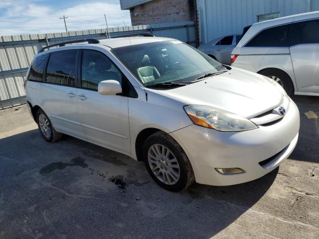 5TDZK22C68S191193 - 2008 TOYOTA SIENNA XLE WHITE photo 4