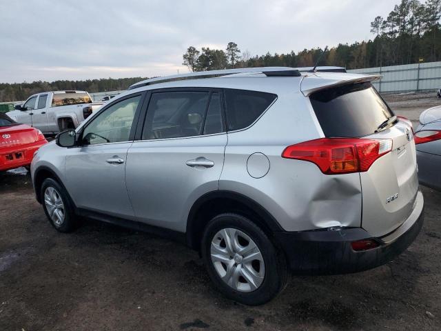 JTMBFREVXFD114248 - 2015 TOYOTA RAV4 LE SILVER photo 2