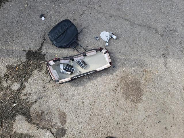 1HD1FCW131Y620119 - 2001 HARLEY-DAVIDSON FLHTCUI 勃艮第红 照片 9