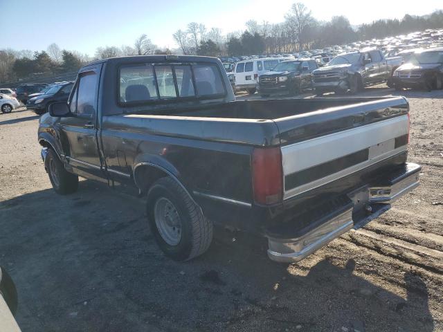 1FTDF15N3PNB29566 - 1993 FORD F150 BLACK photo 2