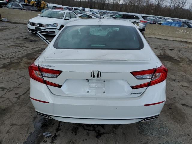 1HGCV1F39JA201222 - 2018 HONDA ACCORD SPORT WHITE photo 6