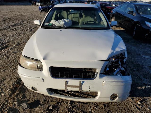 YV1RS592752462287 - 2005 VOLVO S60 2.5T WHITE photo 5