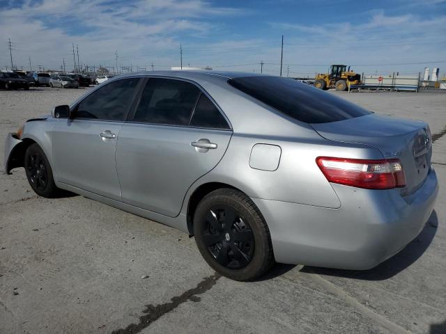 4T4BE46K27R002718 - 2007 TOYOTA CAMRY CE SILVER photo 2