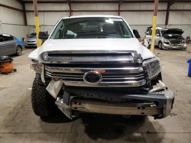 5TFUY5F1XHX597295 - 2017 TOYOTA TUNDRA DOUBLE CAB SR/SR5 WHITE photo 5