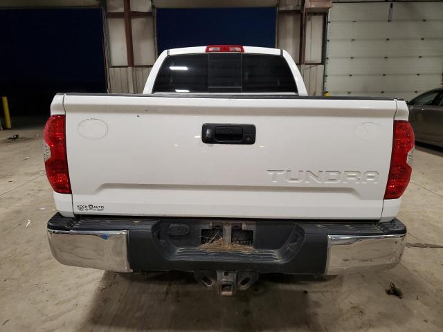 5TFUY5F1XHX597295 - 2017 TOYOTA TUNDRA DOUBLE CAB SR/SR5 WHITE photo 6