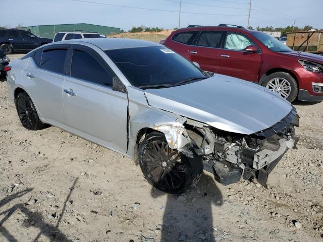 1N4BL4BV4LC190104 - 2020 NISSAN ALTIMA S SILVER photo 4