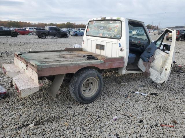 1FTDF15Y4NNB15781 - 1992 FORD F150 WHITE photo 3