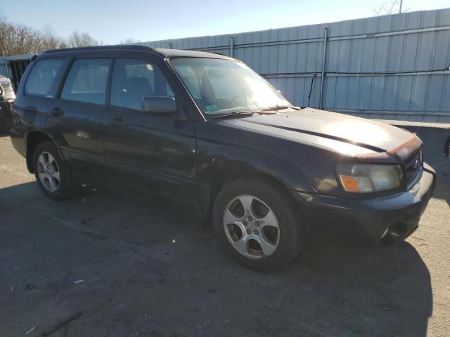 JF1SG65613H746215 - 2003 SUBARU FORESTER 2.5XS Черный фото 4