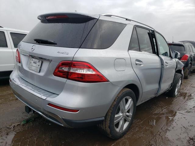 4JGDA5HB1CA021581 - 2012 MERCEDES-BENZ ML 350 4MATIC SILVER photo 3