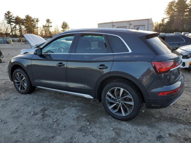 WA1AAAFY3M2002804 - 2021 AUDI Q5 PREMIUM GRAY photo 2