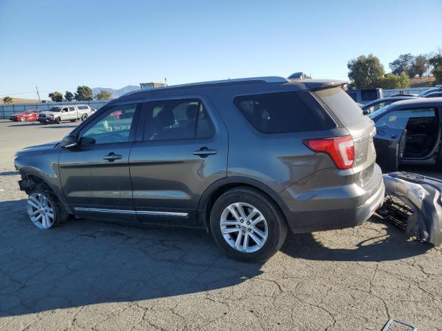 1FM5K7D88GGB87378 - 2016 FORD EXPLORER XLT GRAY photo 2