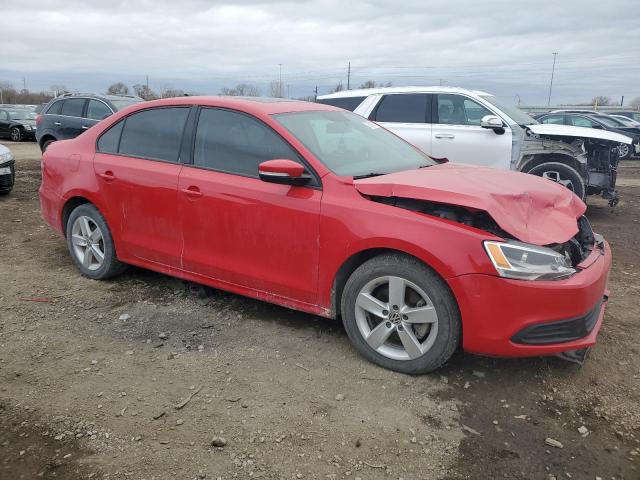 3VWLL7AJ5CM325570 - 2012 VOLKSWAGEN JETTA TDI RED photo 4