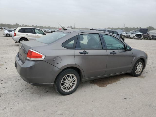 1FAHP3FN6AW275959 - 2010 FORD FOCUS SE GRAY photo 3