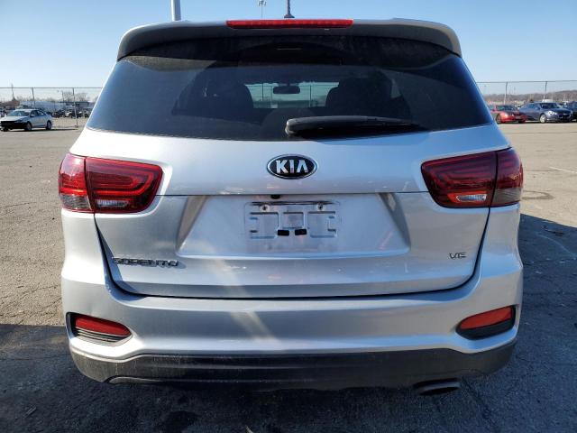 5XYPGDA50LG692268 - 2020 KIA SORENTO S SILVER photo 6