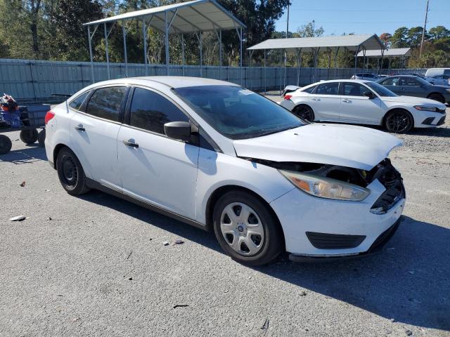 1FADP3E24GL258576 - 2016 FORD FOCUS S WHITE photo 4