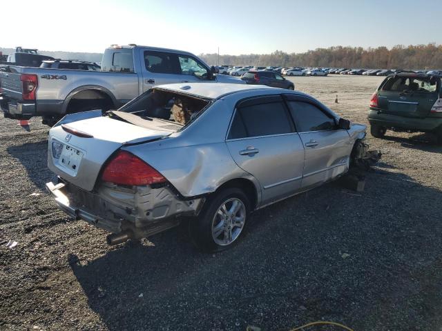 1HGCM56807A113822 - 2007 HONDA ACCORD EX SILVER photo 3