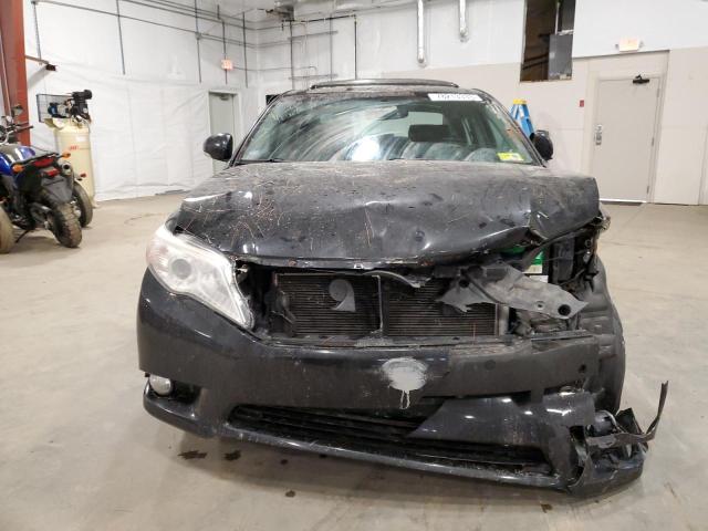4T1BK3DB4CU451165 - 2012 TOYOTA AVALON BASE 黑色 照片 5