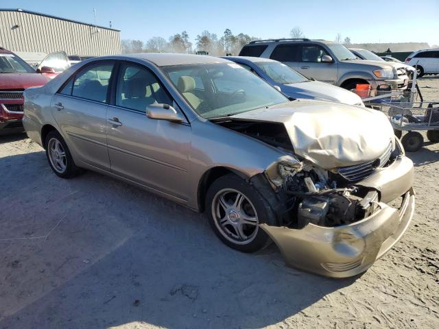 4T1BE32K75U624867 - 2005 TOYOTA CAMRY LE BEIGE photo 4