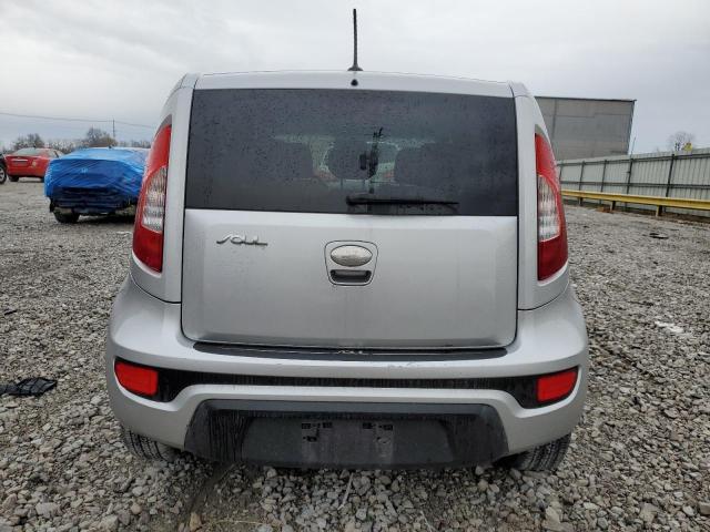 KNDJT2A65D7567537 - 2013 KIA SOUL + SILVER photo 6