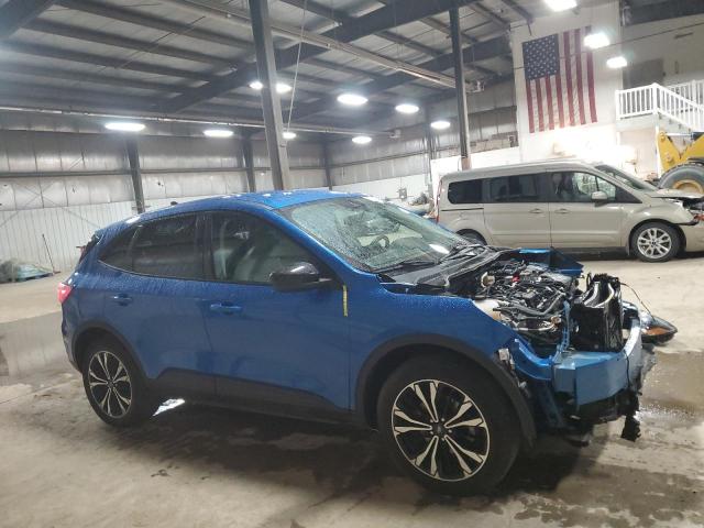 1FMCU9G63MUA48232 - 2021 FORD ESCAPE SE BLUE photo 4