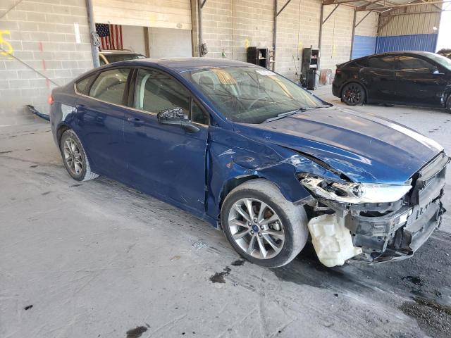 3FA6P0HD9HR320612 - 2017 FORD FUSION SE BLUE photo 4