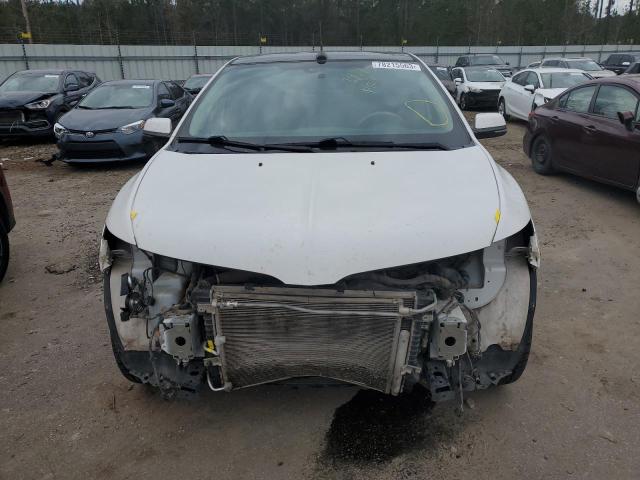 2LMDJ6JK4EBL03337 - 2014 LINCOLN MKX WHITE photo 5