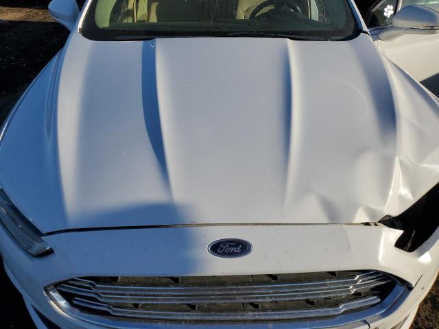 1FA6P0H72E5381342 - 2014 FORD FUSION SE WHITE photo 11