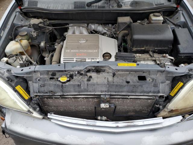 JTJHF10U820267414 - 2002 LEXUS RX 300 GRAY photo 11