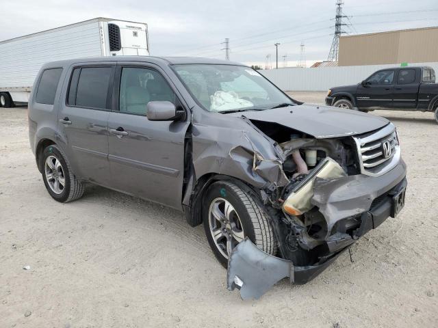 5FNYF4H3XFB067870 - 2015 HONDA PILOT SE GRAY photo 4