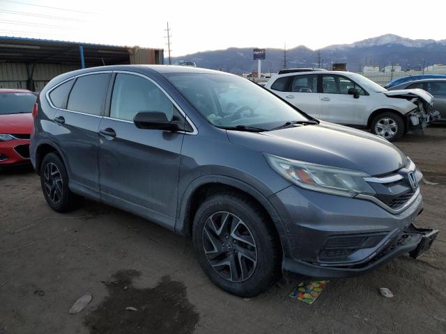 2HKRM4H41GH613929 - 2016 HONDA CR-V SE GRAY photo 4