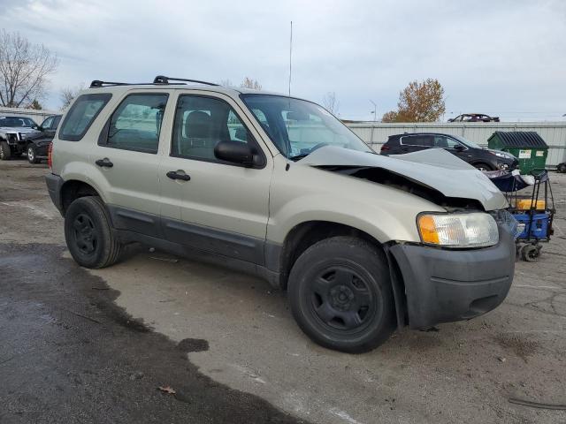 1FMYU02164DA20535 - 2004 FORD ESCAPE XLS TAN photo 4