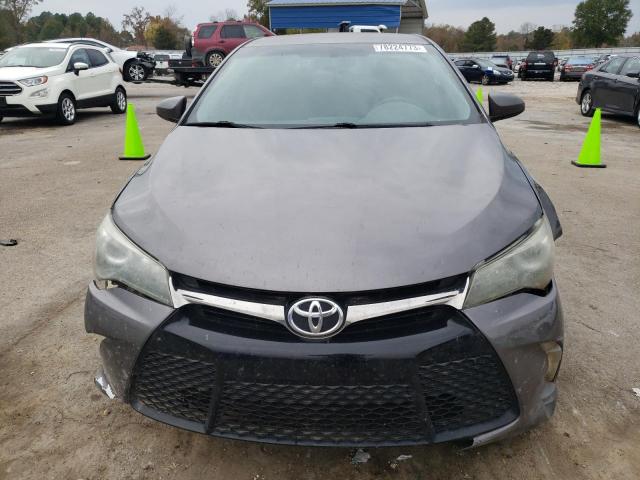 4T1BF1FK7GU259766 - 2016 TOYOTA CAMRY LE GRAY photo 5