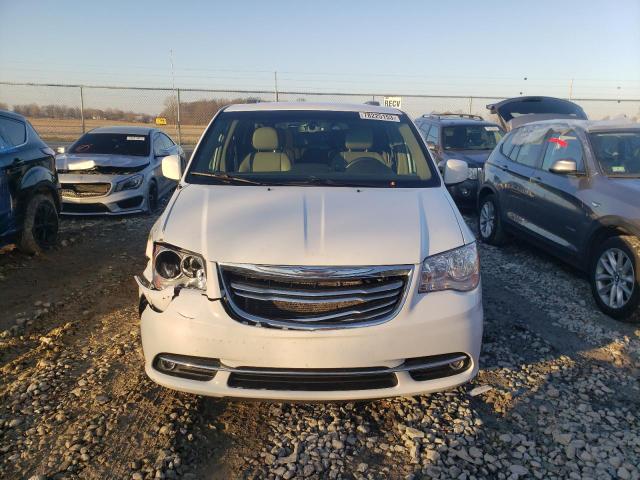 2C4RC1BG7FR620440 - 2015 CHRYSLER TOWN & COU TOURING WHITE photo 5