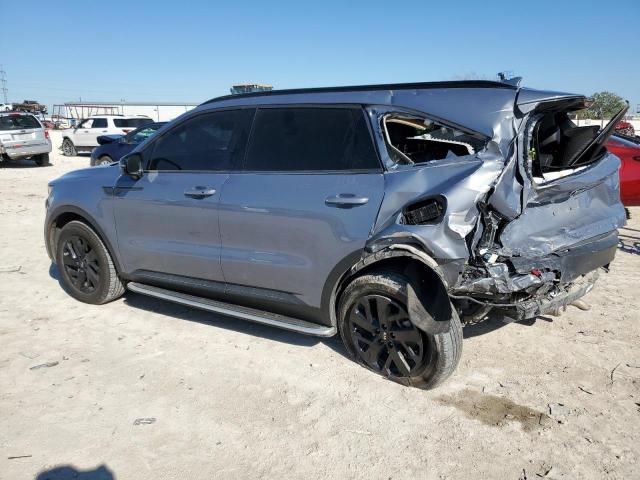 5XYRLDLC2MG064133 - 2021 KIA SORENTO S GRAY photo 2