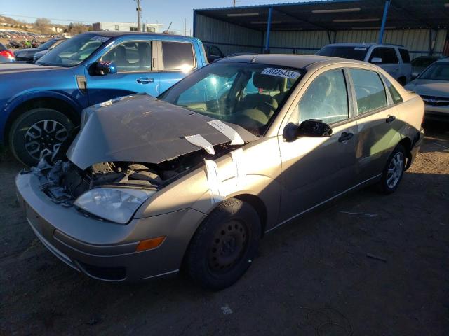 1FAFP34N55W184228 - 2005 FORD FOCUS ZX4 GOLD photo 1