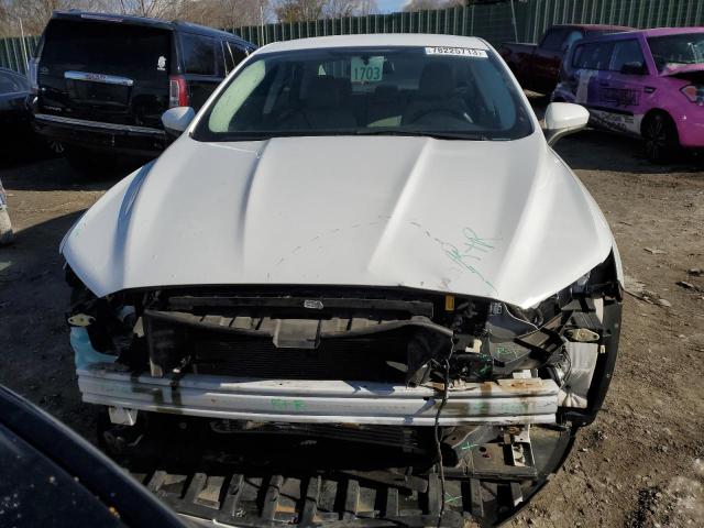 3FA6P0UU0FR116400 - 2015 FORD FUSION S HYBRID WHITE photo 5