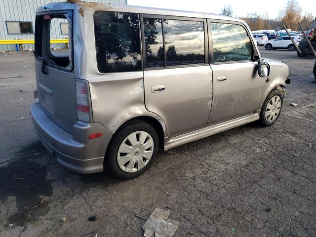 JTLKT334664041691 - 2006 TOYOTA SCION XB SILVER photo 3