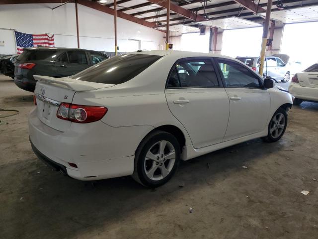 2T1BU4EEXBC663514 - 2011 TOYOTA COROLLA BASE WHITE photo 3