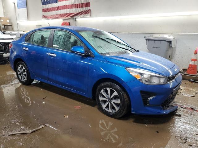 3KPA24ADXNE481381 - 2022 KIA RIO LX BLUE photo 4