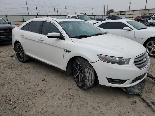 1FAHP2E80FG161611 - 2015 FORD TAURUS SEL WHITE photo 4