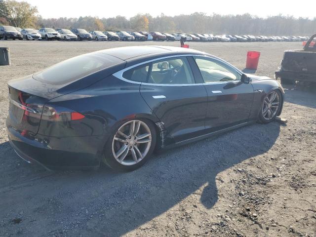 5YJSA1CN0DFP04516 - 2013 TESLA MODEL S BLUE photo 3