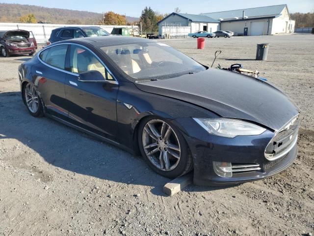 5YJSA1CN0DFP04516 - 2013 TESLA MODEL S BLUE photo 4
