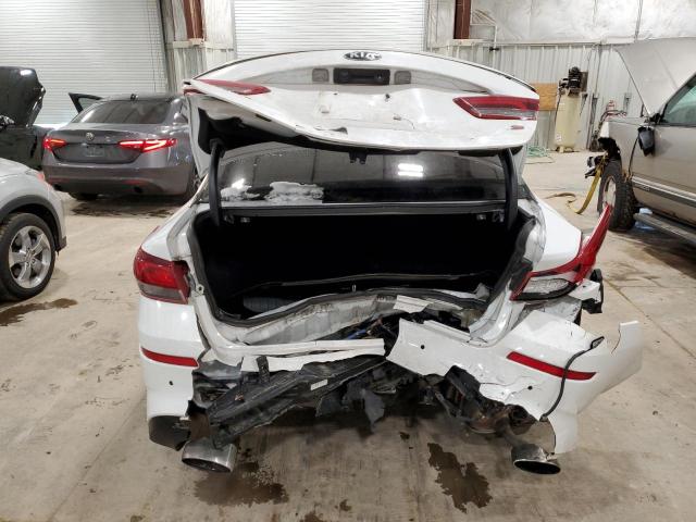 5XXGT4L33KG301852 - 2019 KIA OPTIMA LX WHITE photo 6