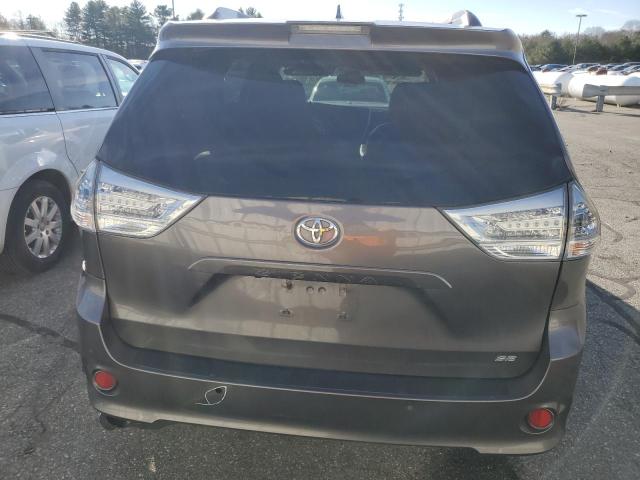 5TDXZ3DC7LS056898 - 2020 TOYOTA SIENNA SE GRAY photo 6