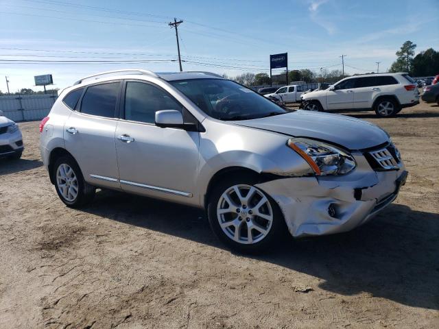 JN8AS5MT2DW516030 - 2013 NISSAN ROGUE S SILVER photo 4