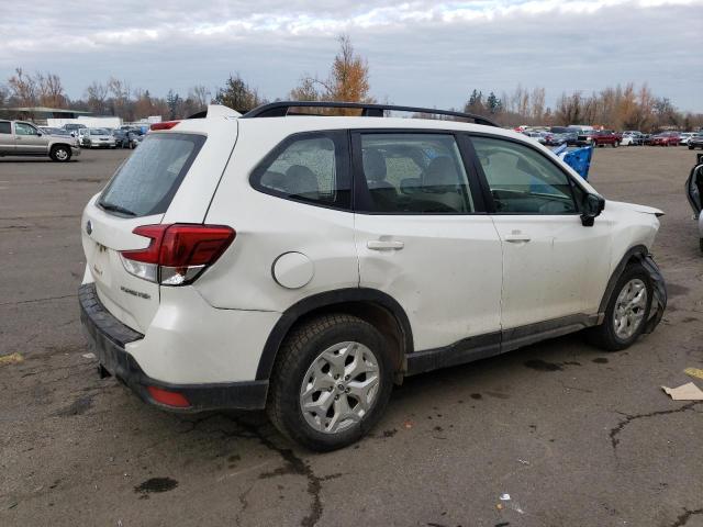 JF2SKACC3KH498120 - 2019 SUBARU FORESTER WHITE photo 3