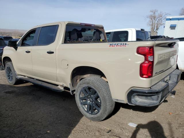 3GCUDFET0NG691450 - 2022 CHEVROLET SILVERADO K1500 LT TRAIL BOSS TAN photo 2